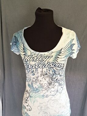 Harley-Davidson Women's Scoop Neck Graphic Tee in Light Blue